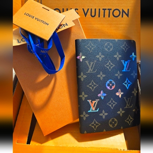 Louis Vuitton Accessories - Louis Vuitton Monogram Clemance Notebook with Multicolor Accents